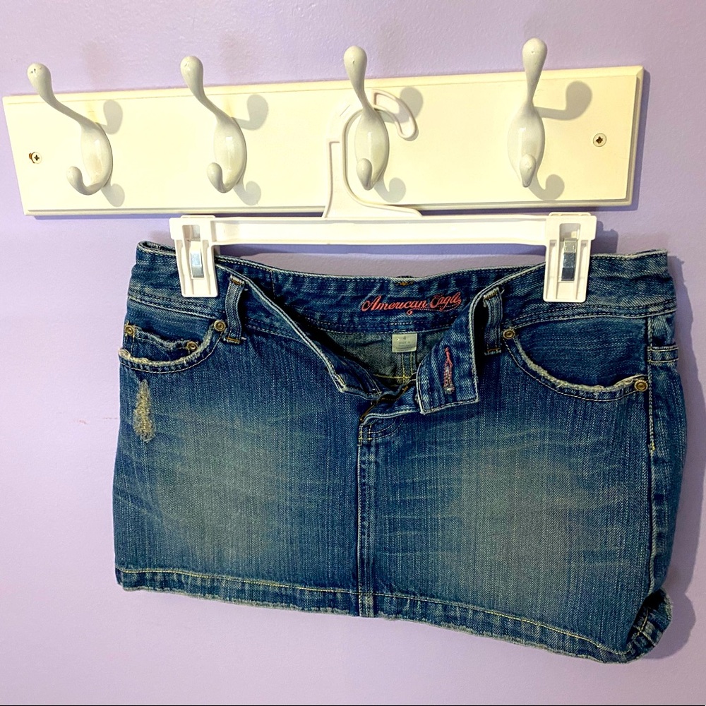 Retro Y2K American Eagle mini denim skirt size 4